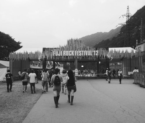 PostPhoto