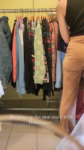 Video post from dotnsquare_vintage.