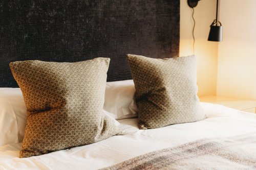 Carousel post from hotelvaratruro.