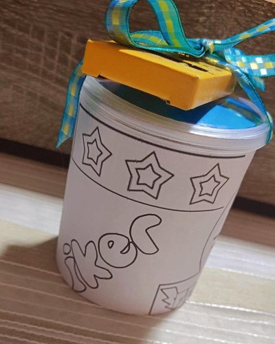 Carousel post from la_gifteria.