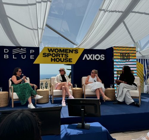 Carousel post from gembon23.