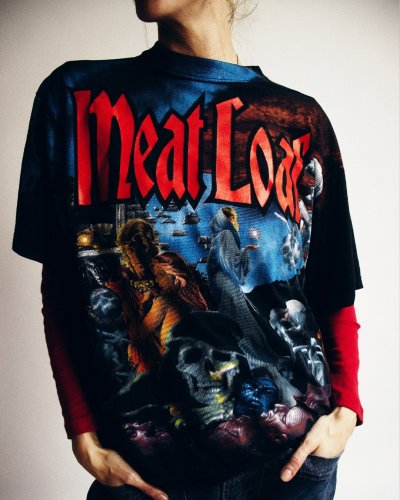 Photo post from dotnsquare_vintage.