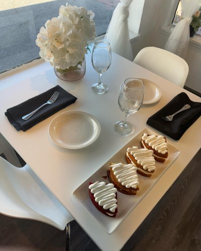 Photo post from famous_creations_catering.