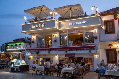 Carousel post from jandewit.4848.