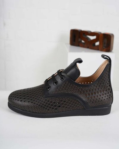 Carousel post from ossoshoes.