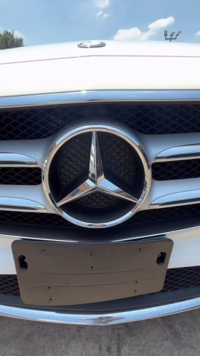 Video post from sincere.tha.car.plug.