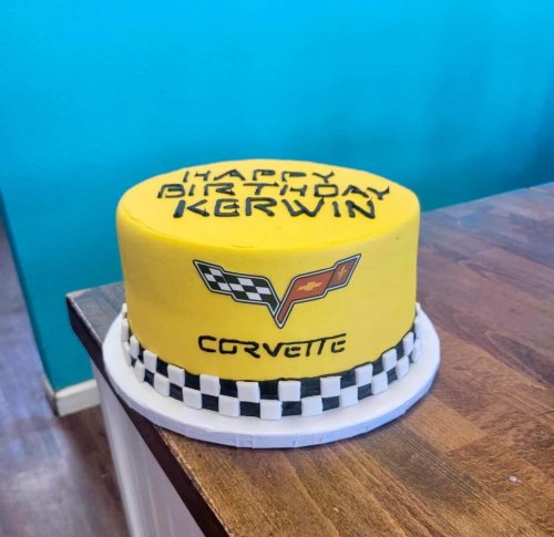 Photo post from smallcakestyler.