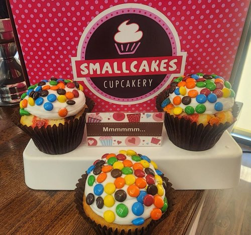Photo post from smallcakestyler.