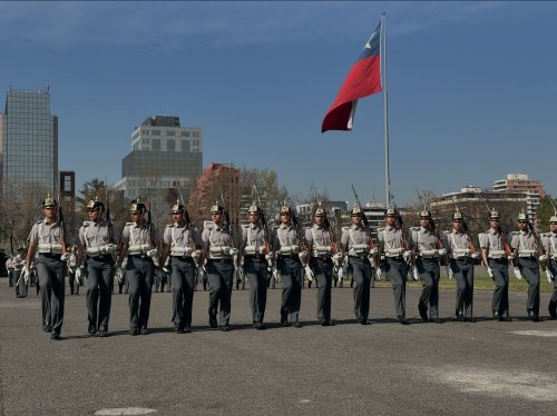 Carousel post from escuelamilitaroficial.