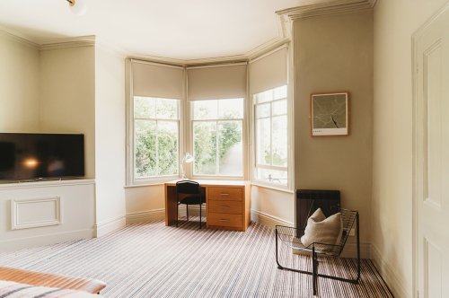 Carousel post from hotelvaratruro.