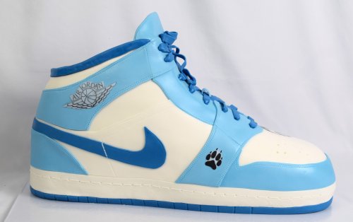 Photo post from marquettescakestudio.