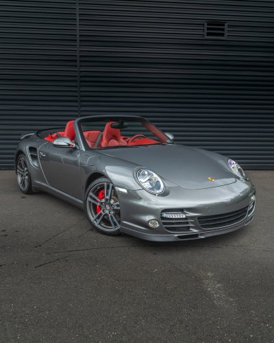 Carousel post from porschewarrington.