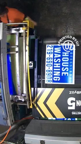 Video post from uzmarketing.