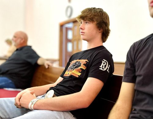 Carousel post from reddirthatco.