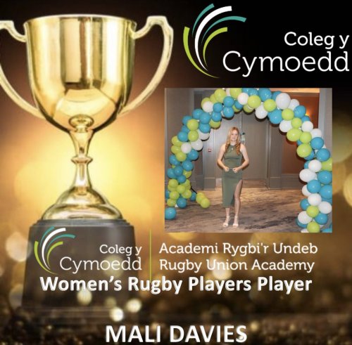 Carousel post from @CymoeddSport.