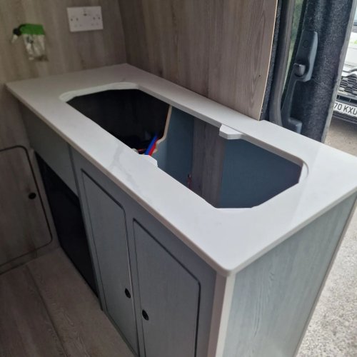Carousel post from ellocoworktops.