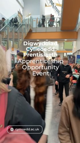 Video post from colegycymoedd.