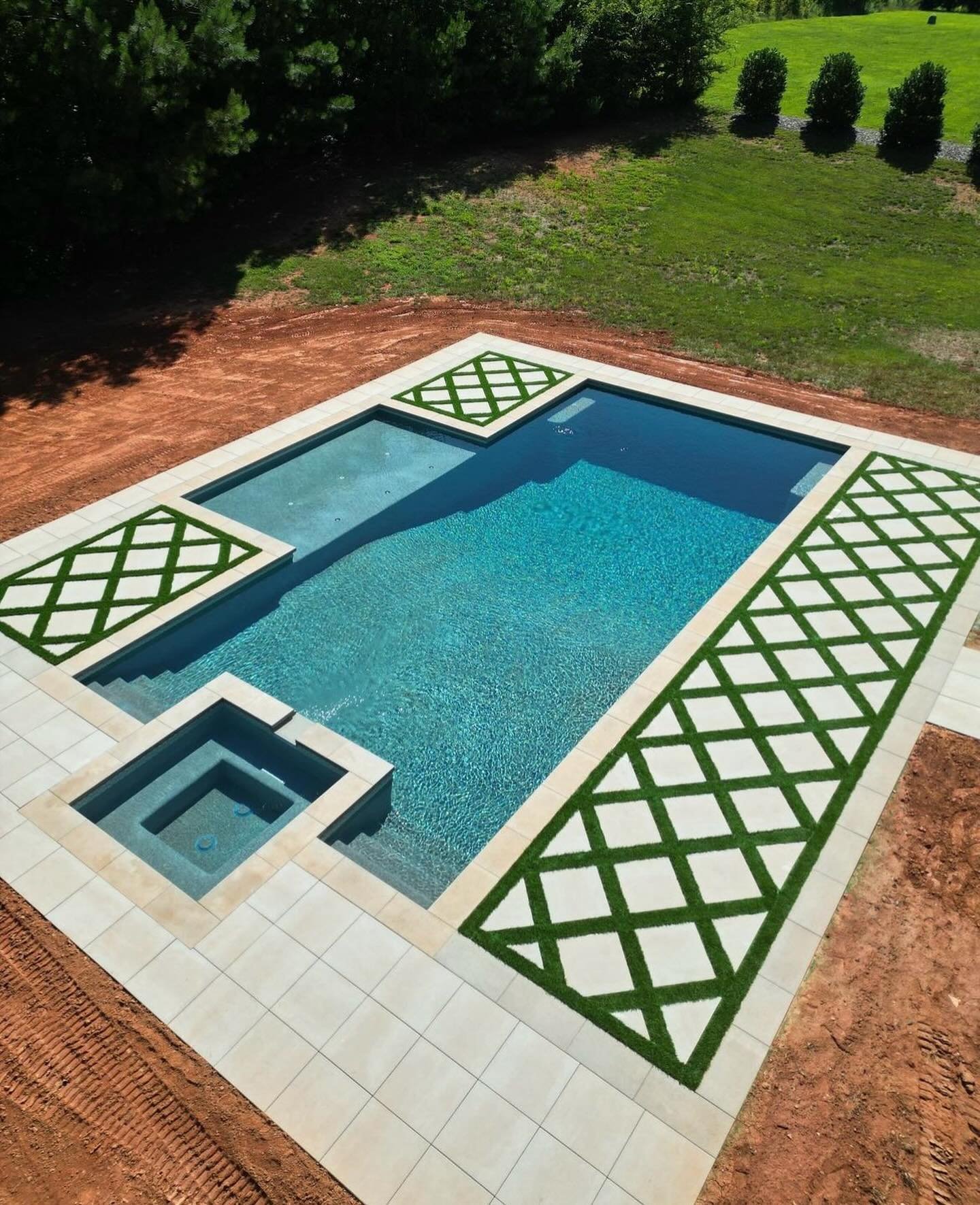 Carousel post from techobloc.