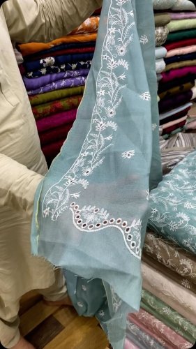 Video post from akbar_fabrics_.