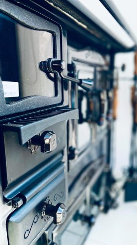 Video post from fermakoficial.