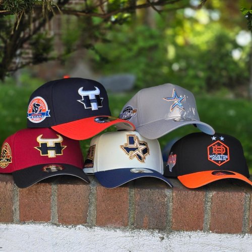 Carousel post from exclusive.fitted.