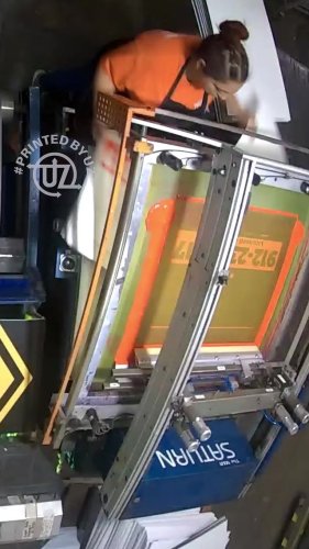 Video post from uzmarketing.