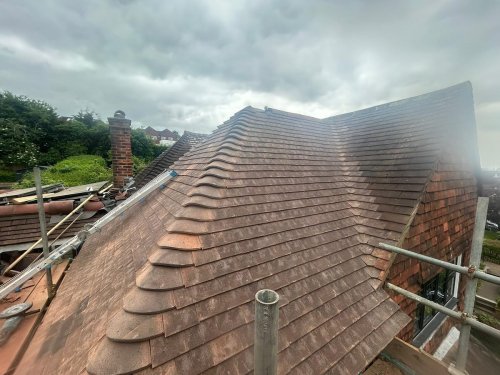 Carousel post from hardyandsonsroofing.