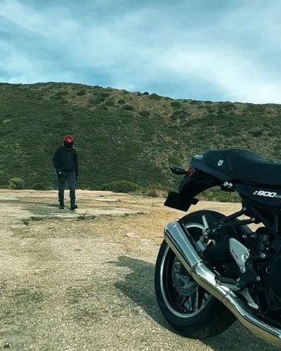 Video post from bertsmegamall.