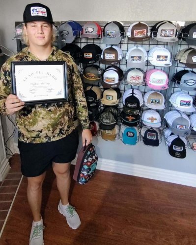 Carousel post from reddirthatco.