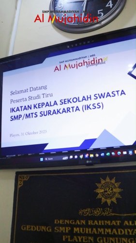 PostPhoto