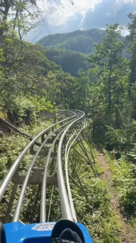 Video post from thecoaster_cam.