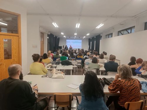 Carousel post from ellacuriazurbaranbhi.