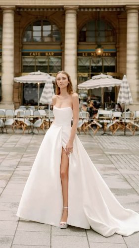 Video post from jolibride.