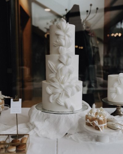 Photo post from suesseboutique.