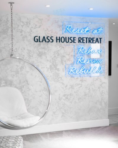 Photo post from glasshouseretreat.