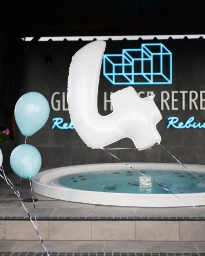 Carousel post from glasshouseretreat.