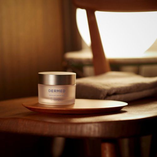 Carousel post from dermed_official.