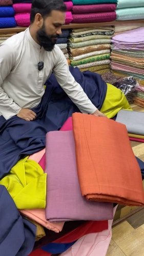 Video post from akbar_fabrics_.