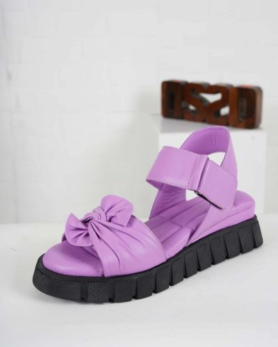 Carousel post from ossoshoes.