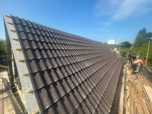 Carousel post from hardyandsonsroofing.