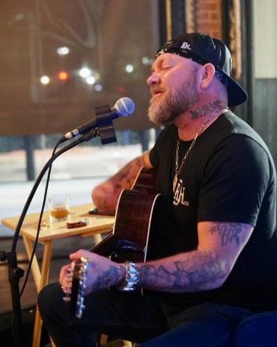 Photo post from reddirthatco.