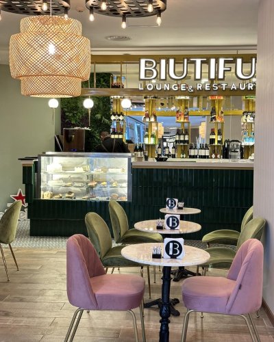 Carousel post from galeriaspacificoshopping.