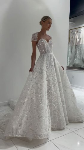 Video post from jolibride.