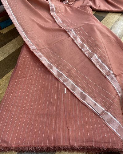 Carousel post from akbar_fabrics_.