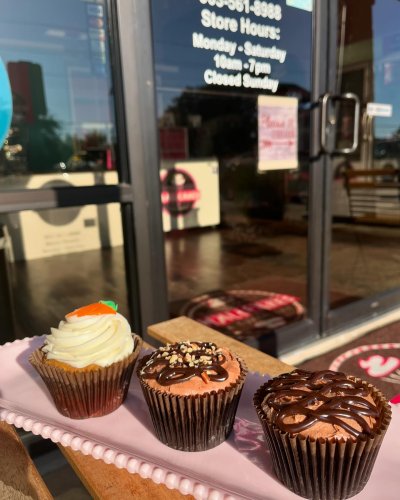 Photo post from smallcakestyler.
