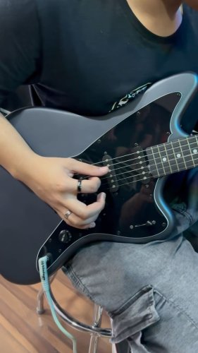 Video post from miyatamusic.