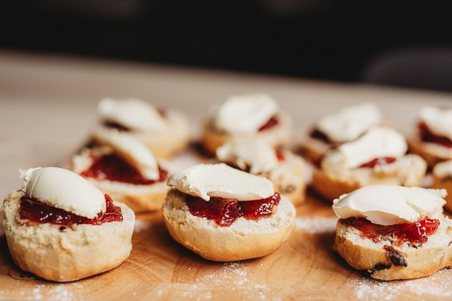 Carousel post from hotelvaratruro.