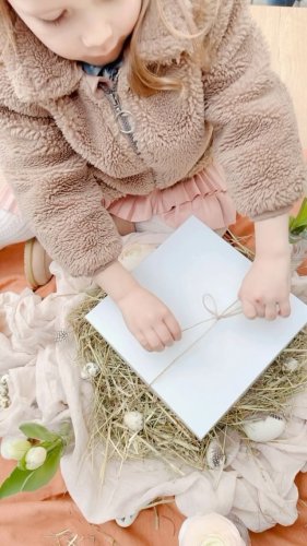 Video post from suesseboutique.