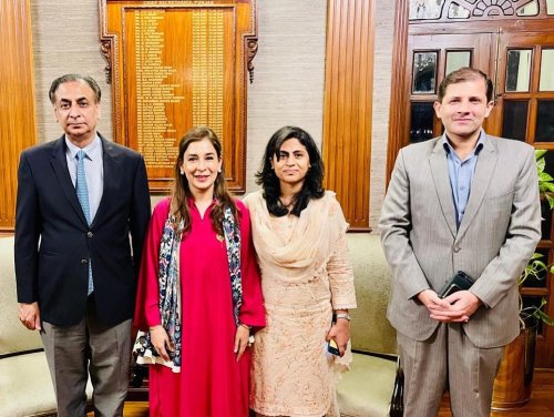 Carousel post from pakfightspolio.