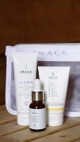 Video post from glasshouseretreat.